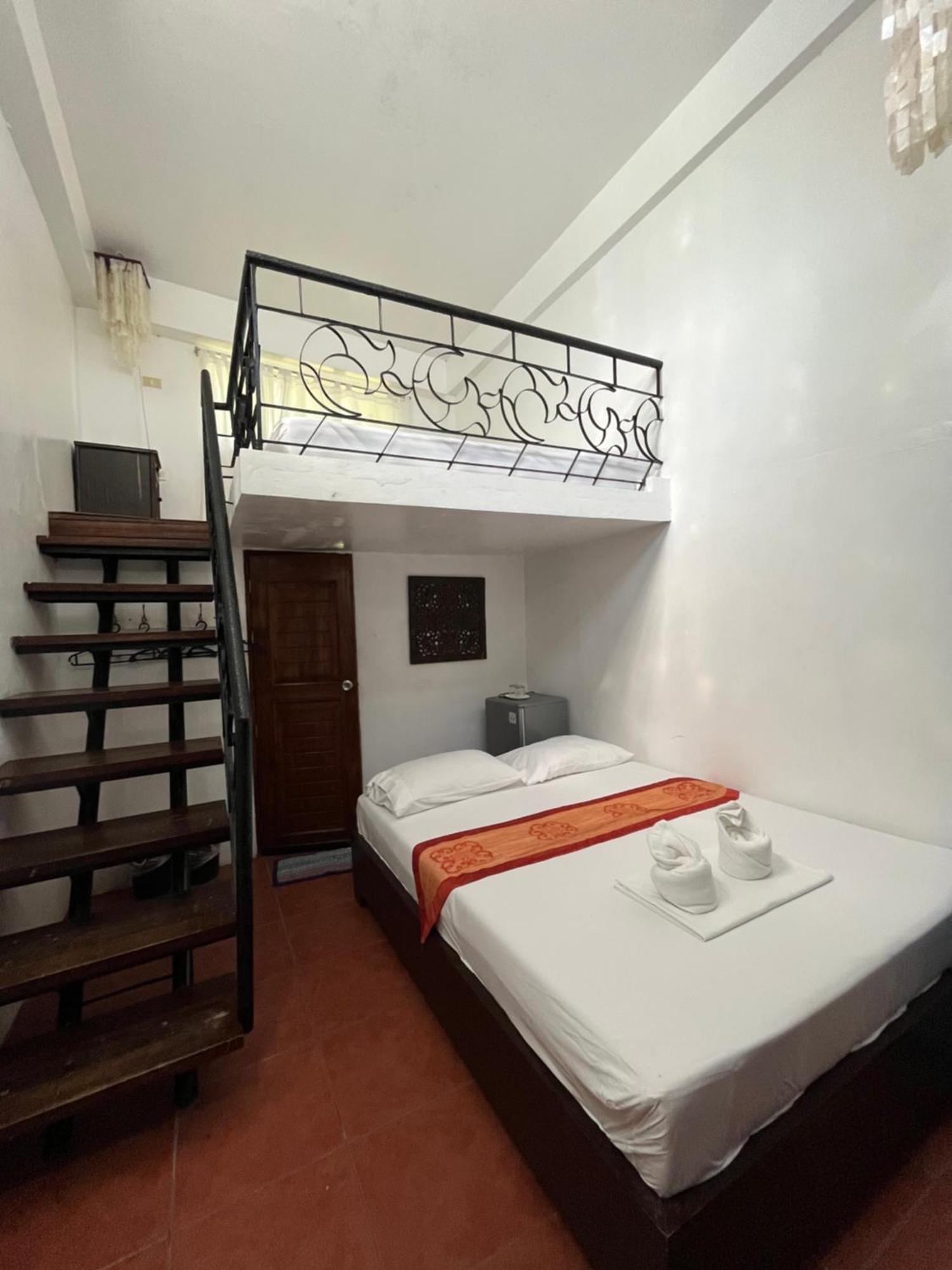 Boracay Ocean Bay Hotel 발라박 외부 사진