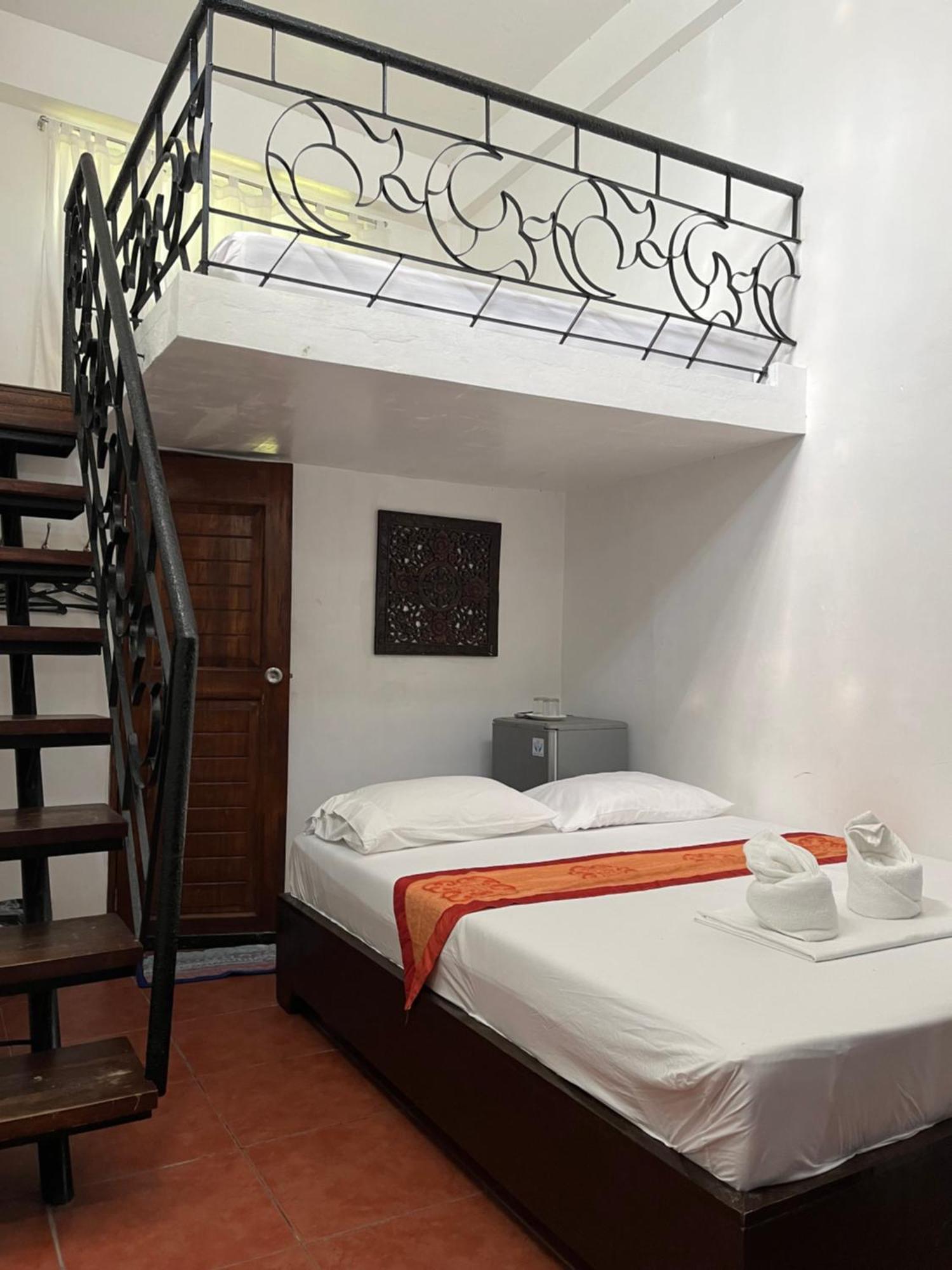 Boracay Ocean Bay Hotel 발라박 외부 사진