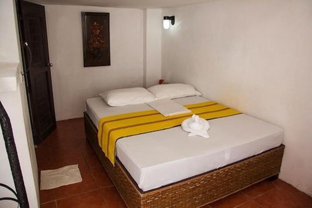 Boracay Ocean Bay Hotel 발라박 외부 사진