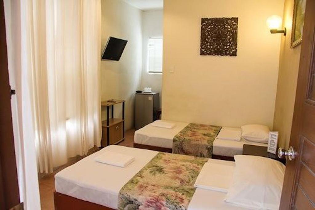 Boracay Ocean Bay Hotel 발라박 외부 사진